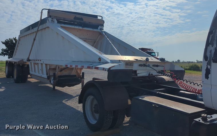 image for item EQ2001 2012 CTS BDT42 bottom dump trailer