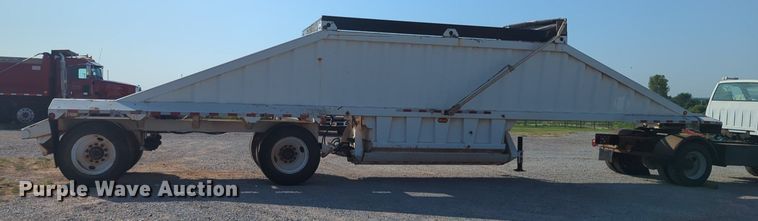 image for item EQ2001 2012 CTS BDT42 bottom dump trailer