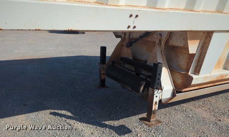 image for item EQ2001 2012 CTS BDT42 bottom dump trailer