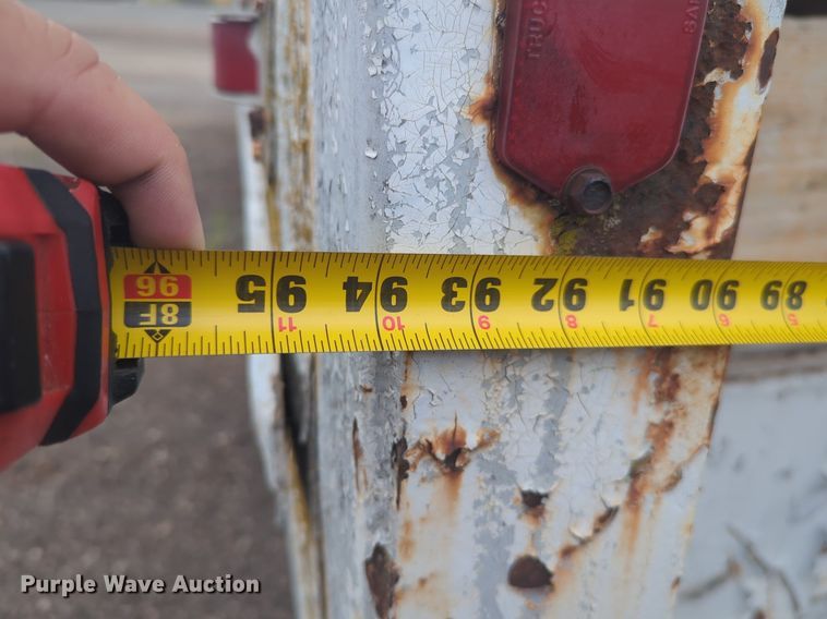 image for item EQ2076 1968 Kentucky trailer  dry van trailer