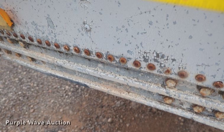 image for item EQ2076 1968 Kentucky trailer  dry van trailer