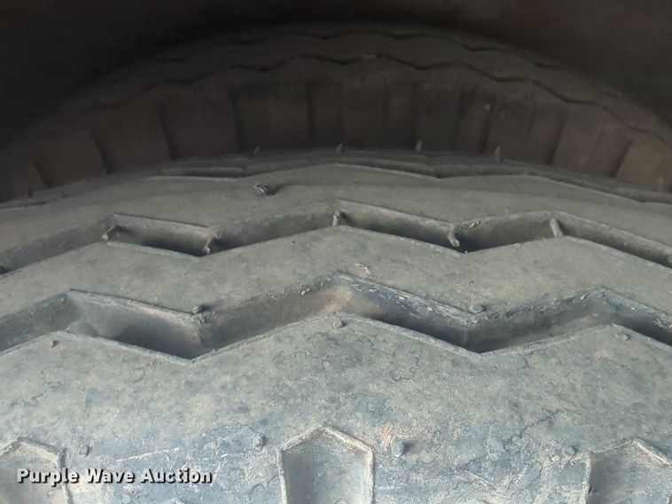 image for item EQ2076 1968 Kentucky trailer  dry van trailer