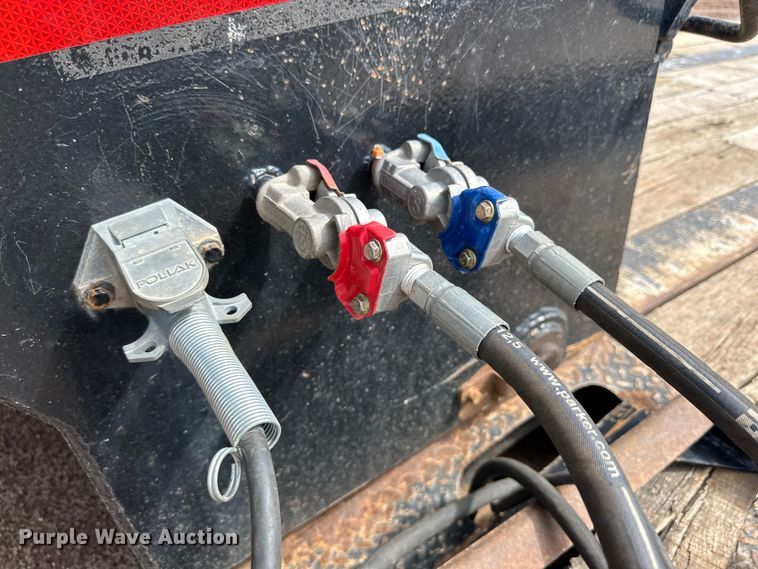 image for item IB9455 1988 Eager Beaver lowboy equipment trailer