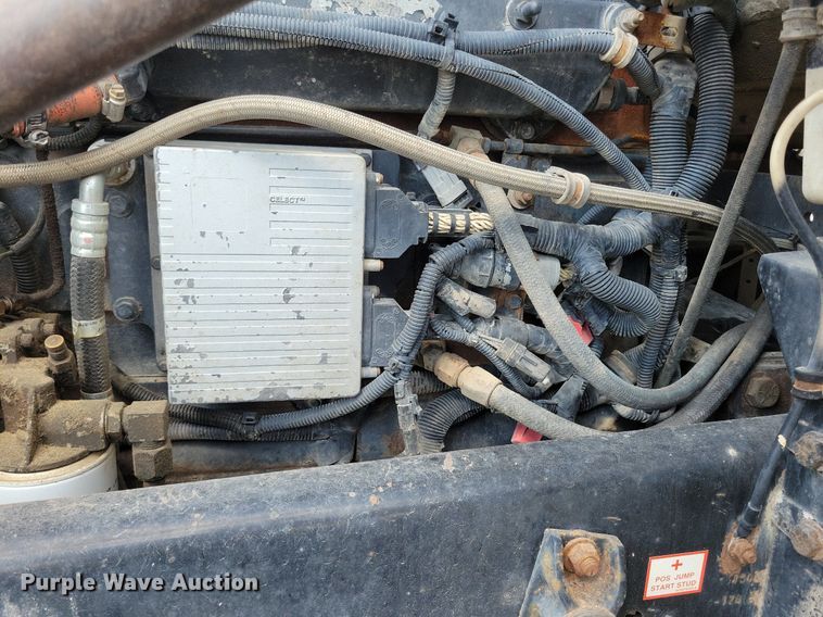 image for item KA9874 1995 Freightliner FLD120 semi truck