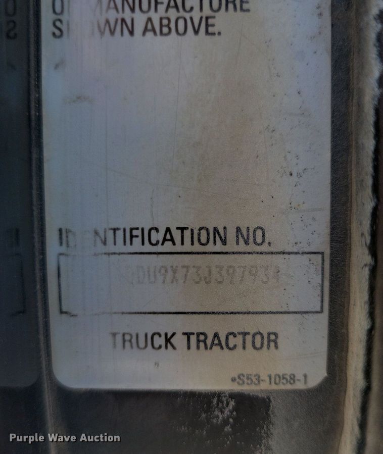 image for item KA9875 2003 Kenworth T800 semi truck