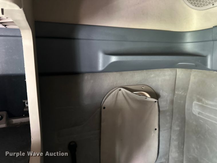 image for item LR9468 2017 Freightliner  Cascadia  semi truck