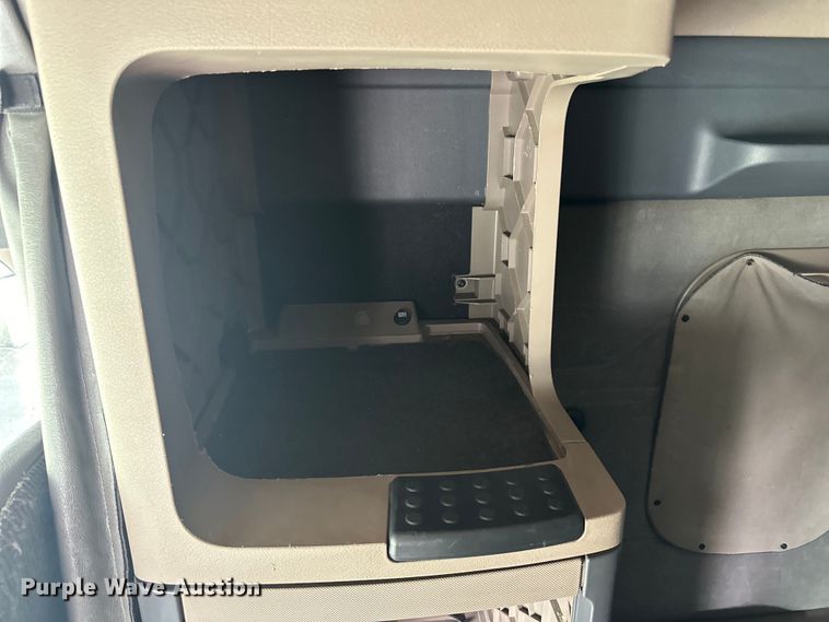 image for item LR9468 2017 Freightliner  Cascadia  semi truck