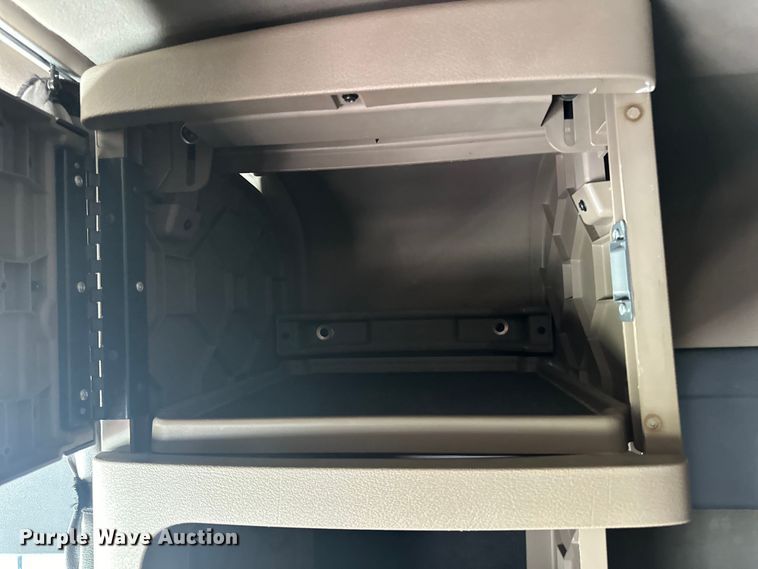 image for item LR9468 2017 Freightliner  Cascadia  semi truck