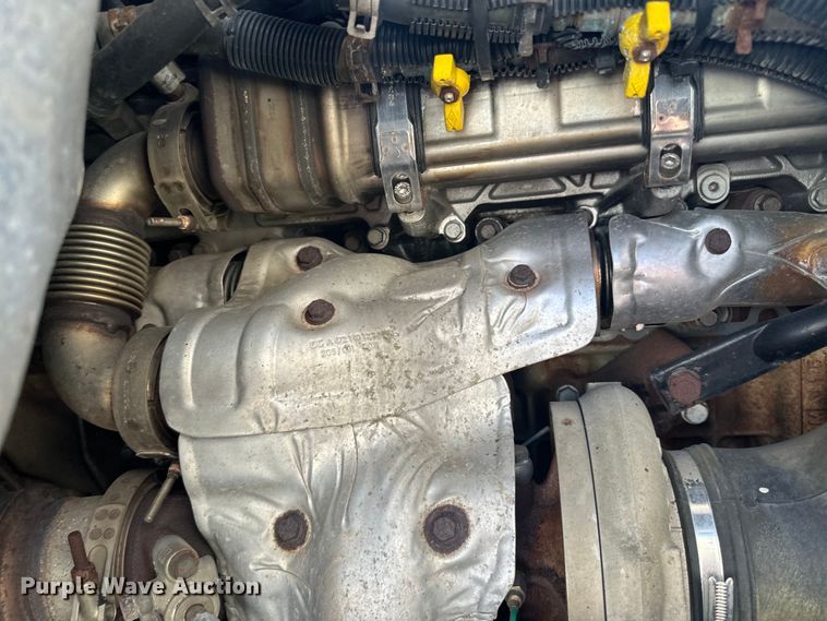 image for item LR9469 2017 Freightliner Cascadia semi truck