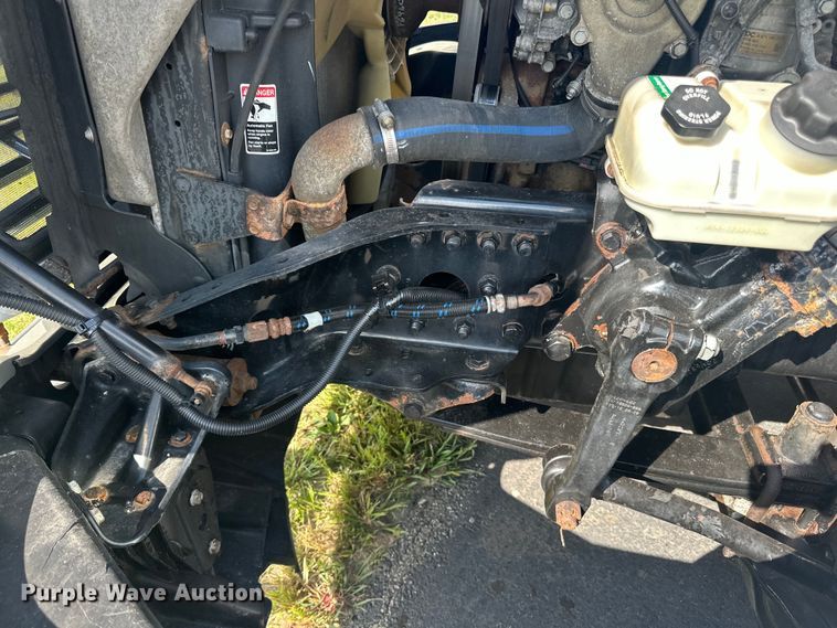 image for item LR9469 2017 Freightliner Cascadia semi truck