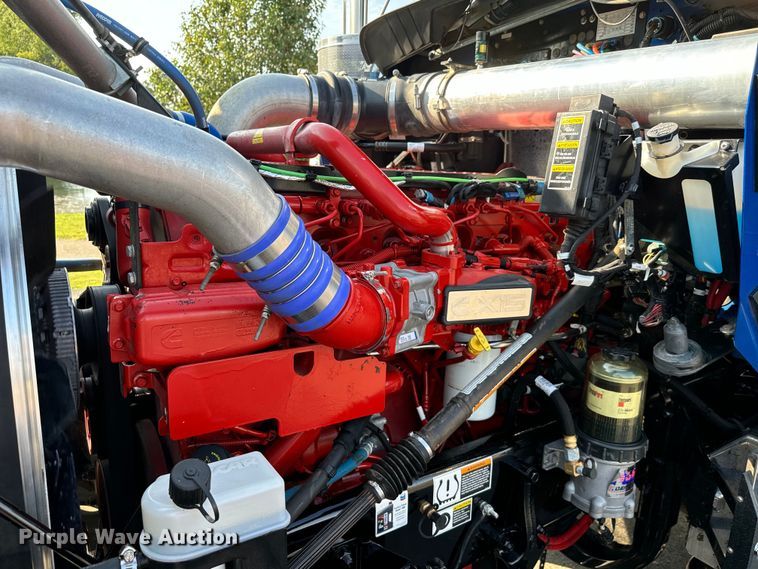 image for item NQ9754 2022 Kenworth W900 semi truck