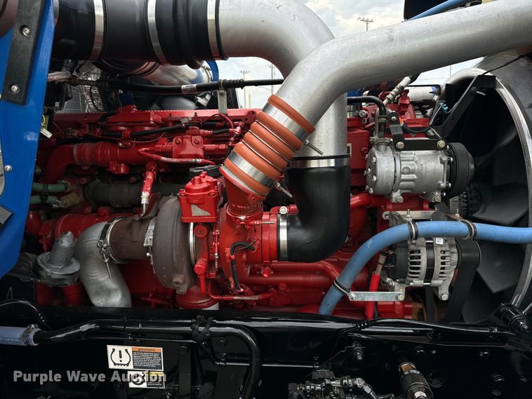 image for item NQ9756 2022 Kenworth W900 semi truck