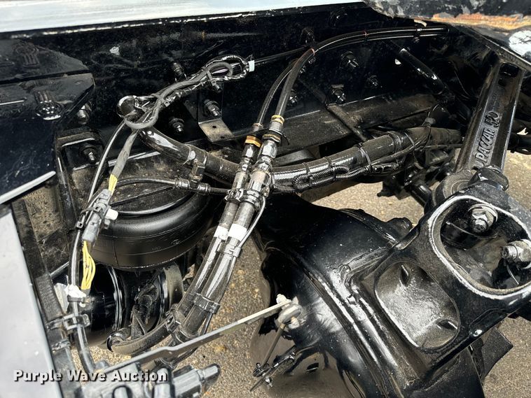 image for item NQ9756 2022 Kenworth W900 semi truck