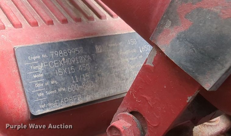 image for item NW9664 2016 Kenworth T800 semi truck