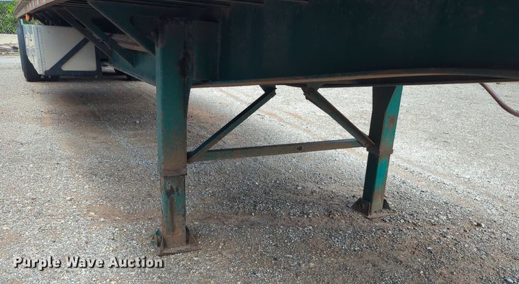 image for item NW9666 1993 Fontaine FTW-5-8048SLAW flatbed trailer