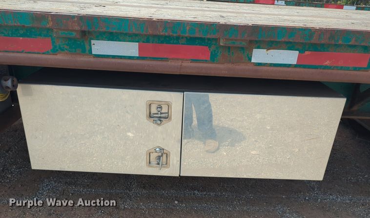 image for item NW9666 1993 Fontaine FTW-5-8048SLAW flatbed trailer