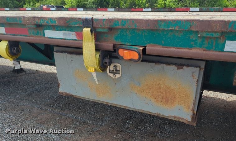 image for item NW9666 1993 Fontaine FTW-5-8048SLAW flatbed trailer