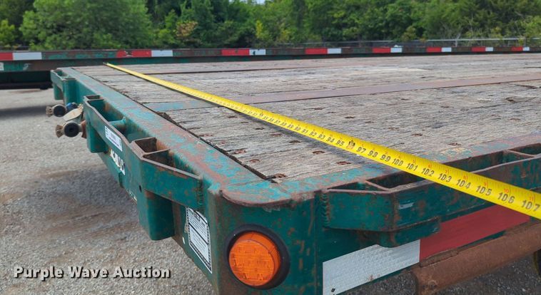 image for item NW9666 1993 Fontaine FTW-5-8048SLAW flatbed trailer