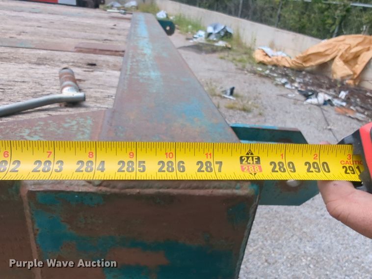 image for item NW9666 1993 Fontaine FTW-5-8048SLAW flatbed trailer