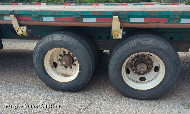 image for item NW9666 1993 Fontaine FTW-5-8048SLAW flatbed trailer