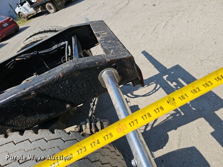 image for item NX9003 2007 Mack  CHN613 semi truck