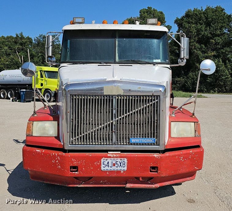image for item NX9005 1994 White GMC  WIA semi truck