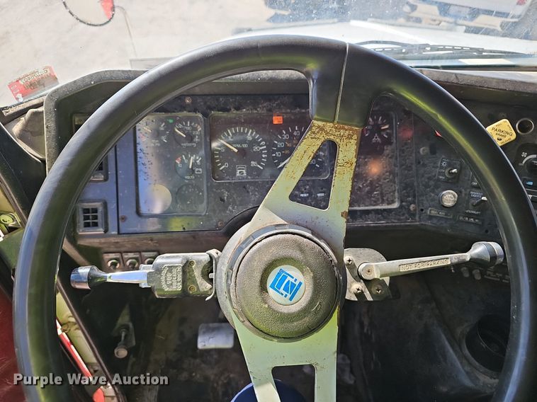 image for item NX9005 1994 White GMC  WIA semi truck