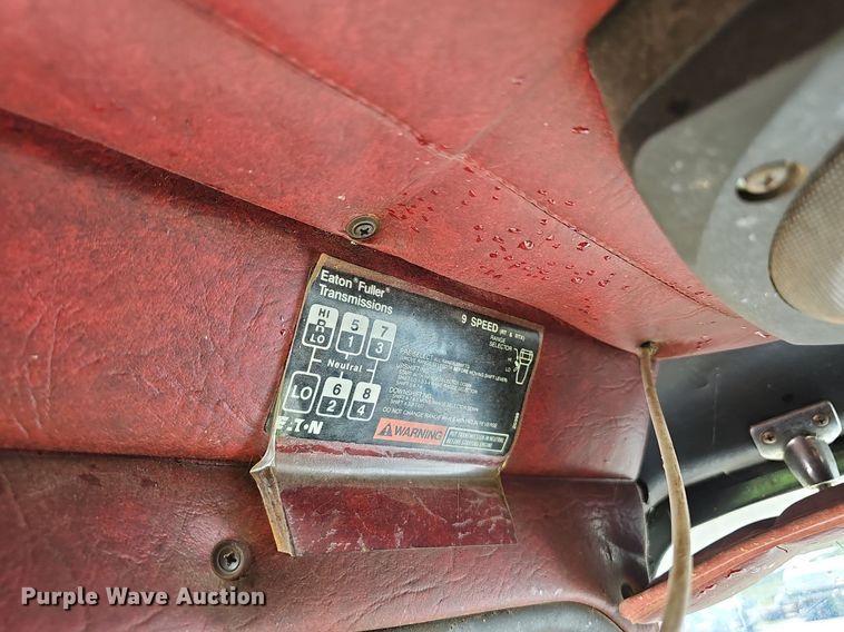 image for item NX9005 1994 White GMC  WIA semi truck