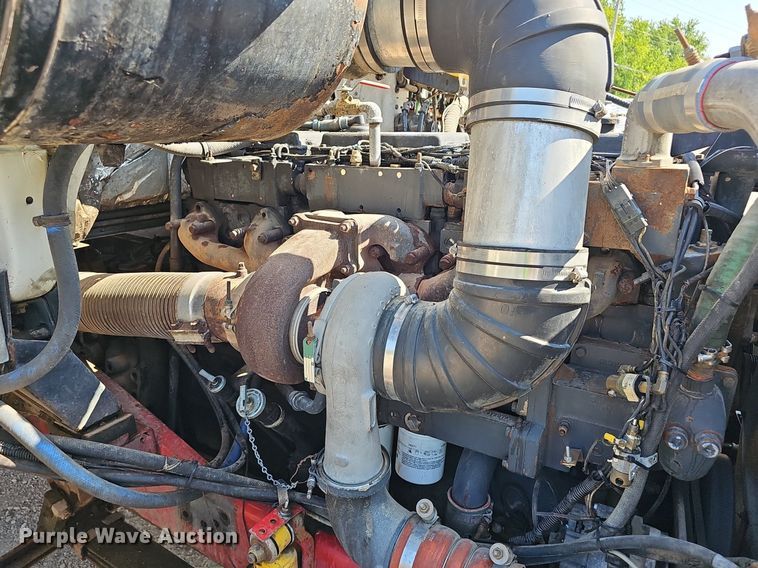 image for item NX9005 1994 White GMC  WIA semi truck