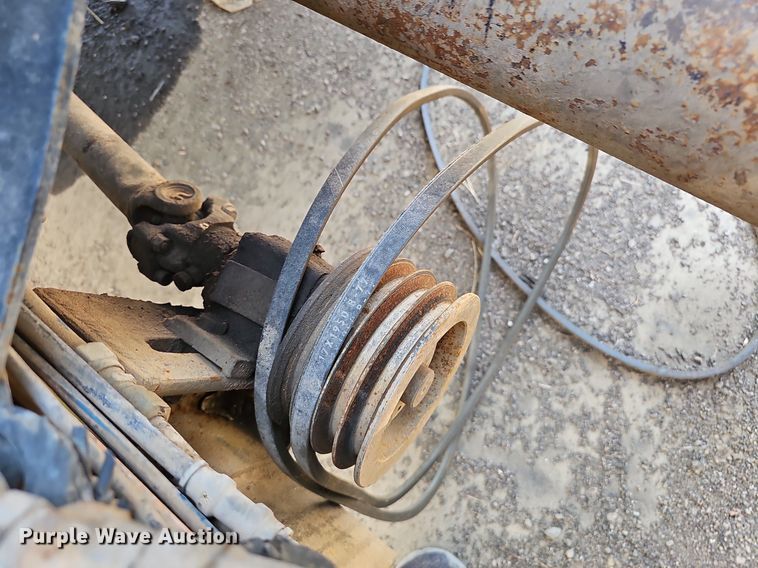 image for item NX9069 2007 Volvo  VHD semi truck