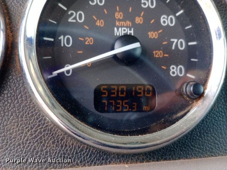 image for item NY9515 2011 Peterbilt 386 semi truck