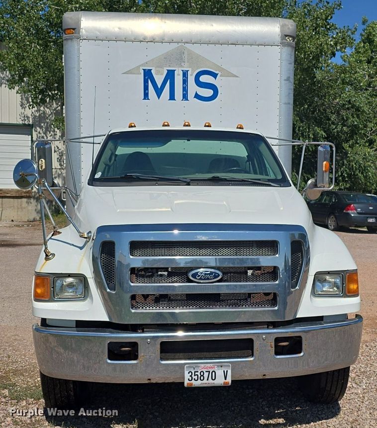 image for item OD9729 2006 Ford F650 Super Duty XL box truck