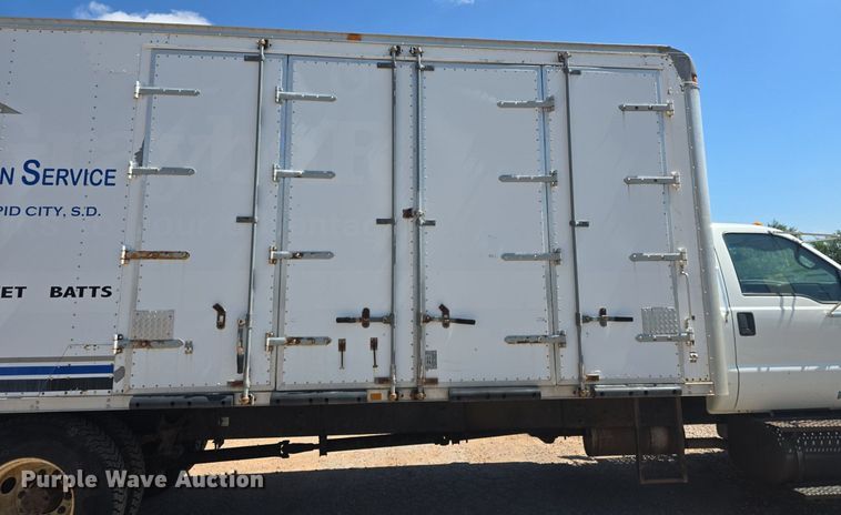 image for item OD9729 2006 Ford F650 Super Duty XL box truck