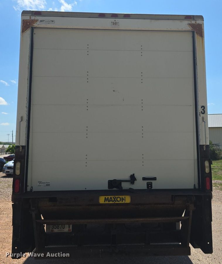 image for item OD9729 2006 Ford F650 Super Duty XL box truck