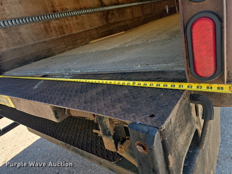 image for item OD9729 2006 Ford F650 Super Duty XL box truck