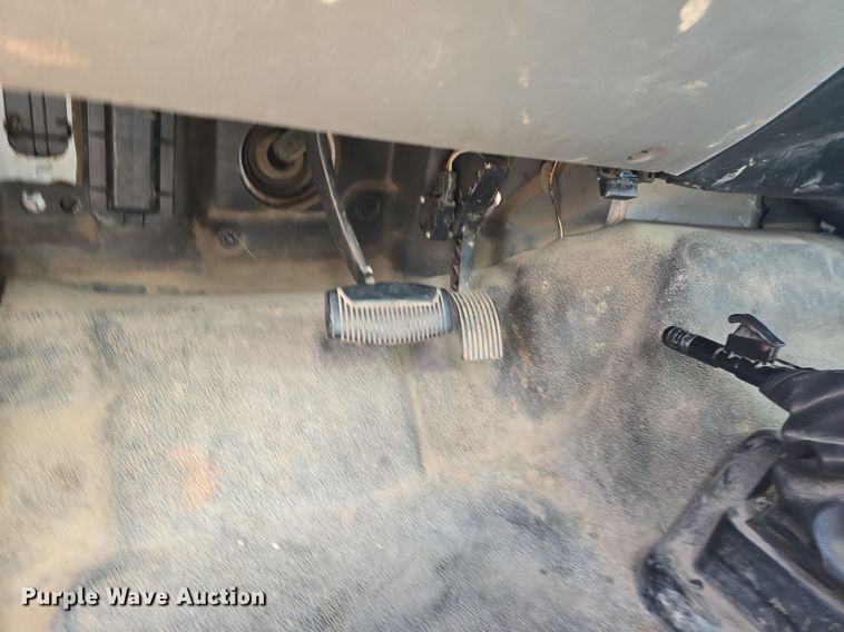 image for item OD9729 2006 Ford F650 Super Duty XL box truck