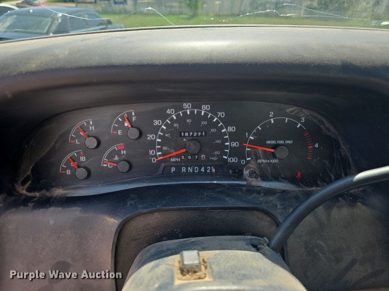 image for item OD9729 2006 Ford F650 Super Duty XL box truck