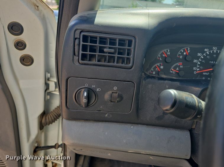 image for item OD9729 2006 Ford F650 Super Duty XL box truck