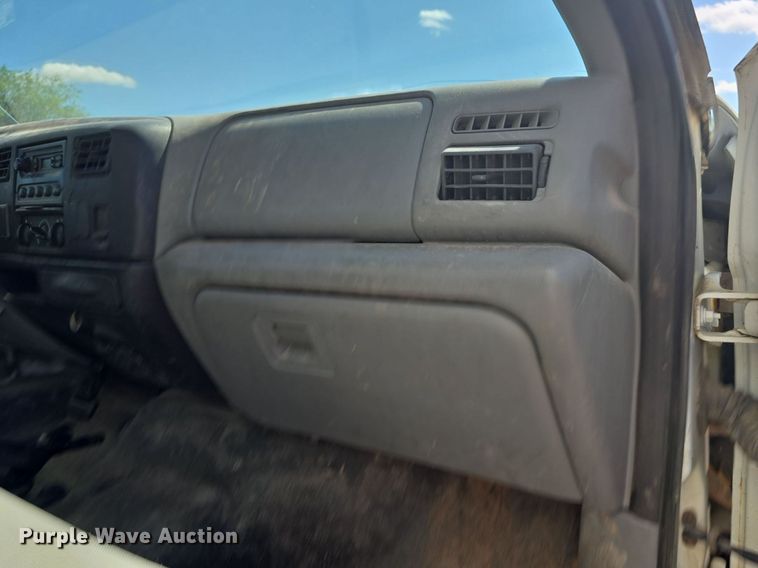 image for item OD9729 2006 Ford F650 Super Duty XL box truck