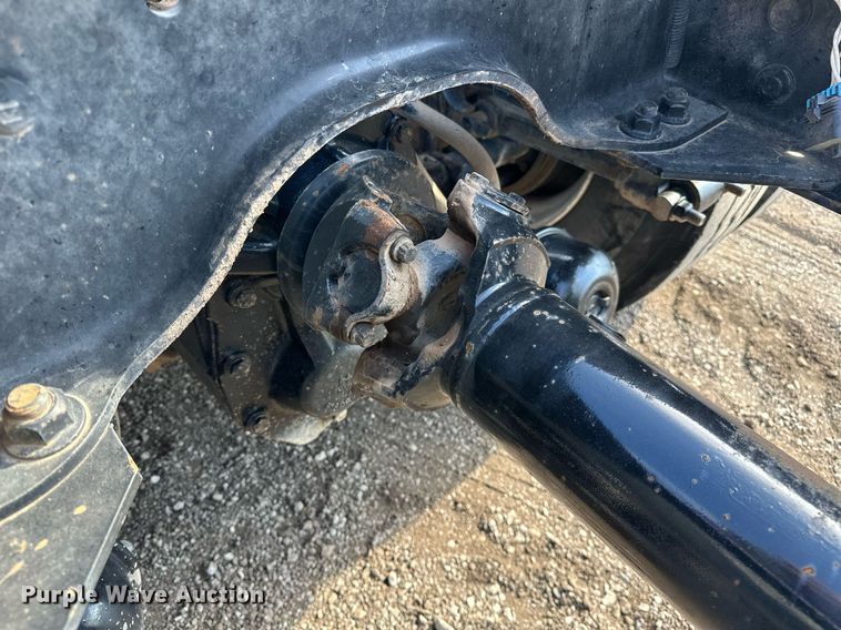 image for item OM9794 2016 Caterpillar  CT660S semi truck