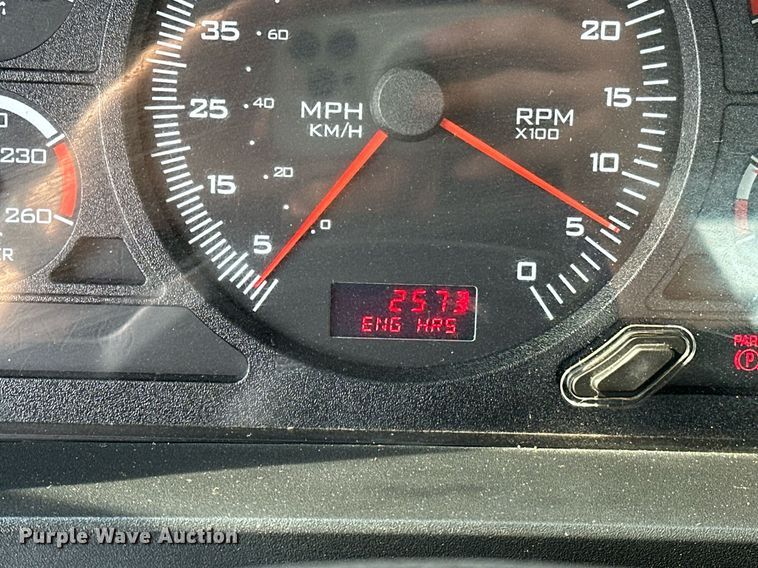 image for item OM9794 2016 Caterpillar  CT660S semi truck