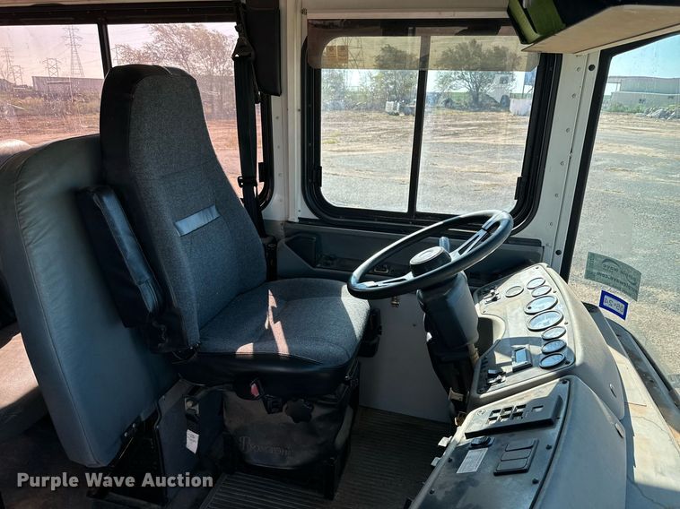 image for item DD3226 2005 Blue Bird school bus