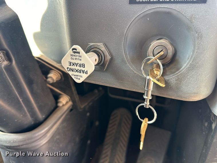 image for item DD3226 2005 Blue Bird school bus