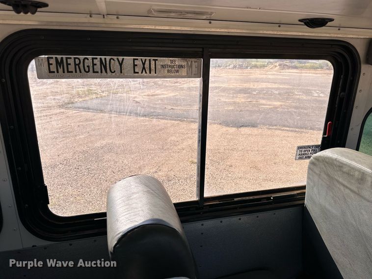 image for item DD3226 2005 Blue Bird school bus