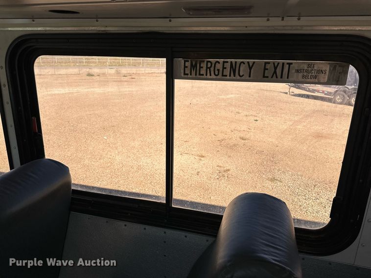 image for item DD3226 2005 Blue Bird school bus