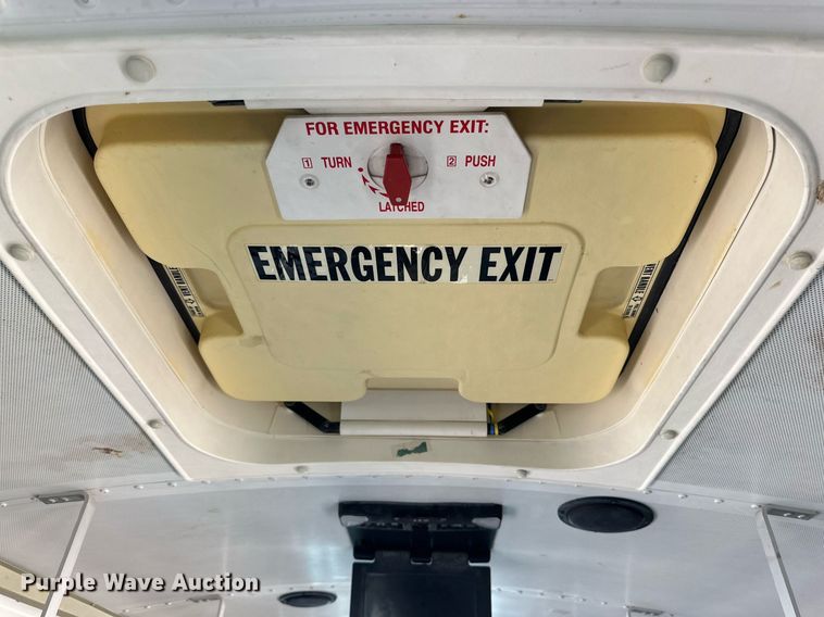 image for item DD3226 2005 Blue Bird school bus