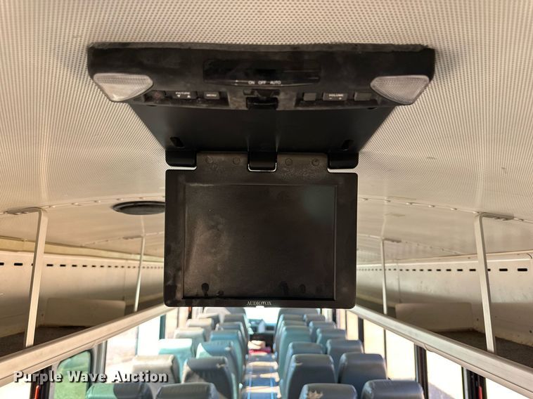 image for item DD3226 2005 Blue Bird school bus