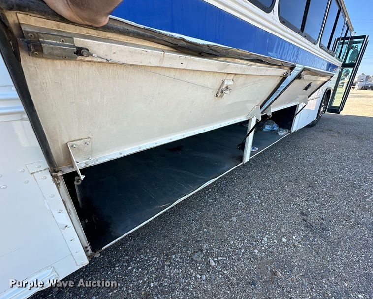 image for item DD3226 2005 Blue Bird school bus