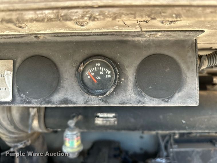 image for item DD3226 2005 Blue Bird school bus