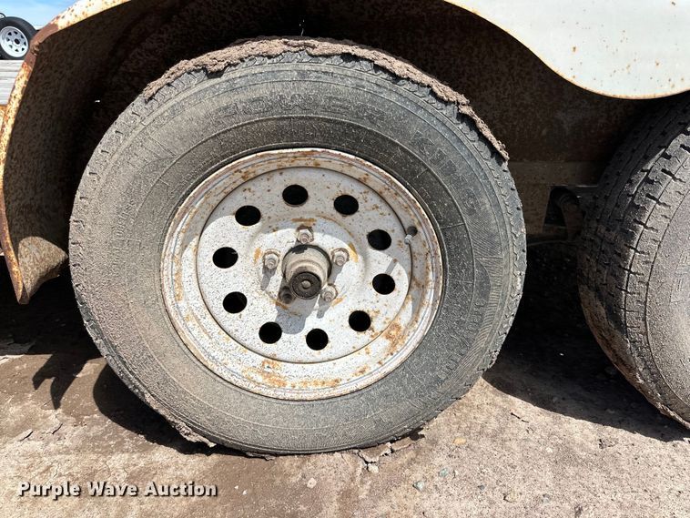 image for item DG4499 2007 DCT utility trailer